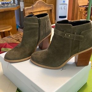 Sole Society olive green suede booties